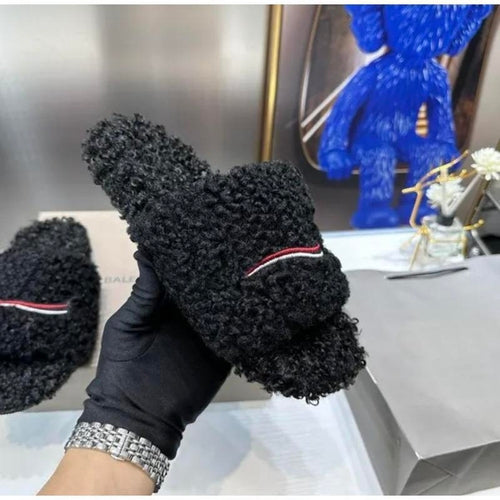 2026 Fuzzy Women's Slides Designer Soft Slippers for Indoor Outdoor